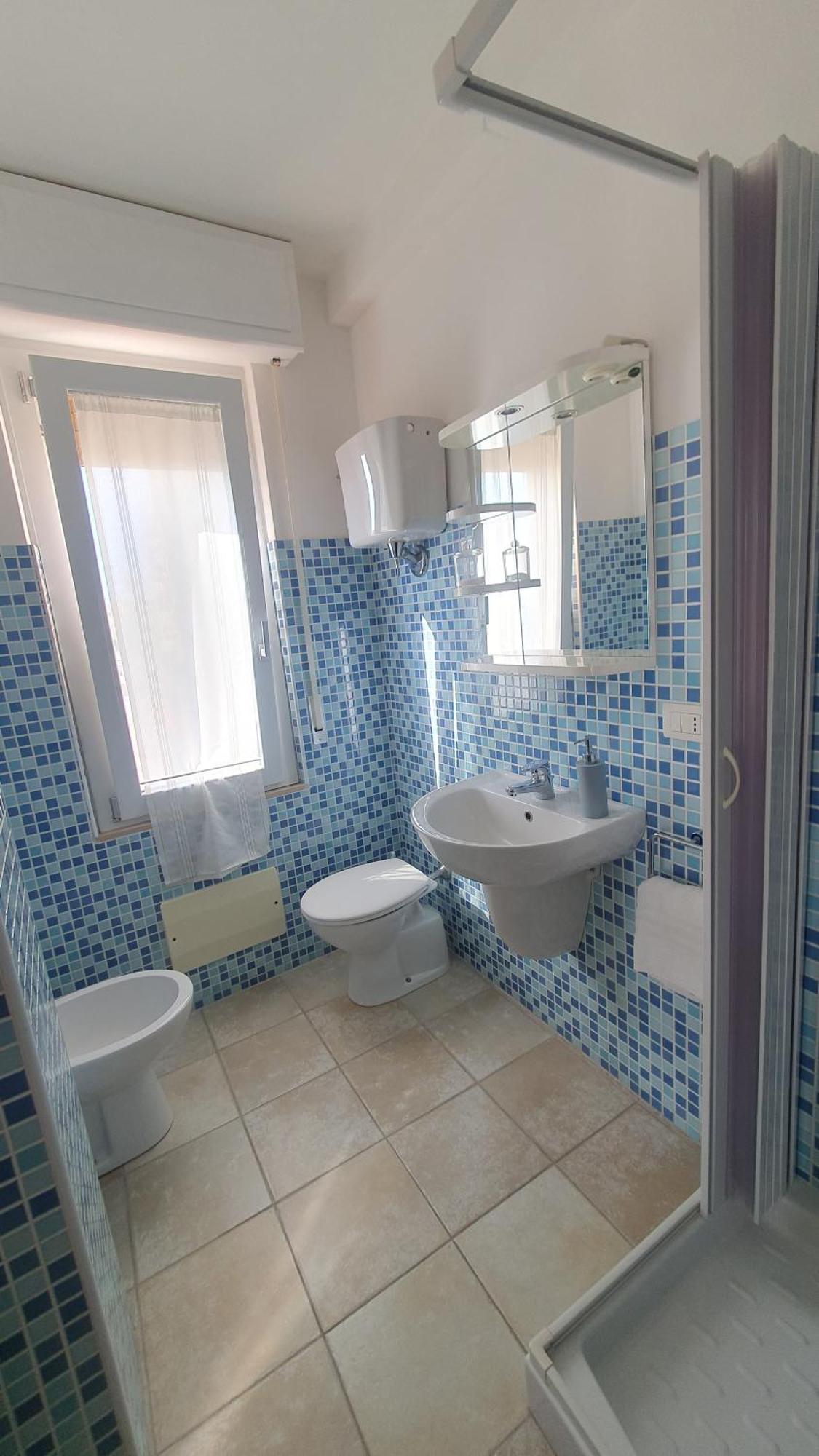 Blue Dolphin Guest House Альгеро Экстерьер фото