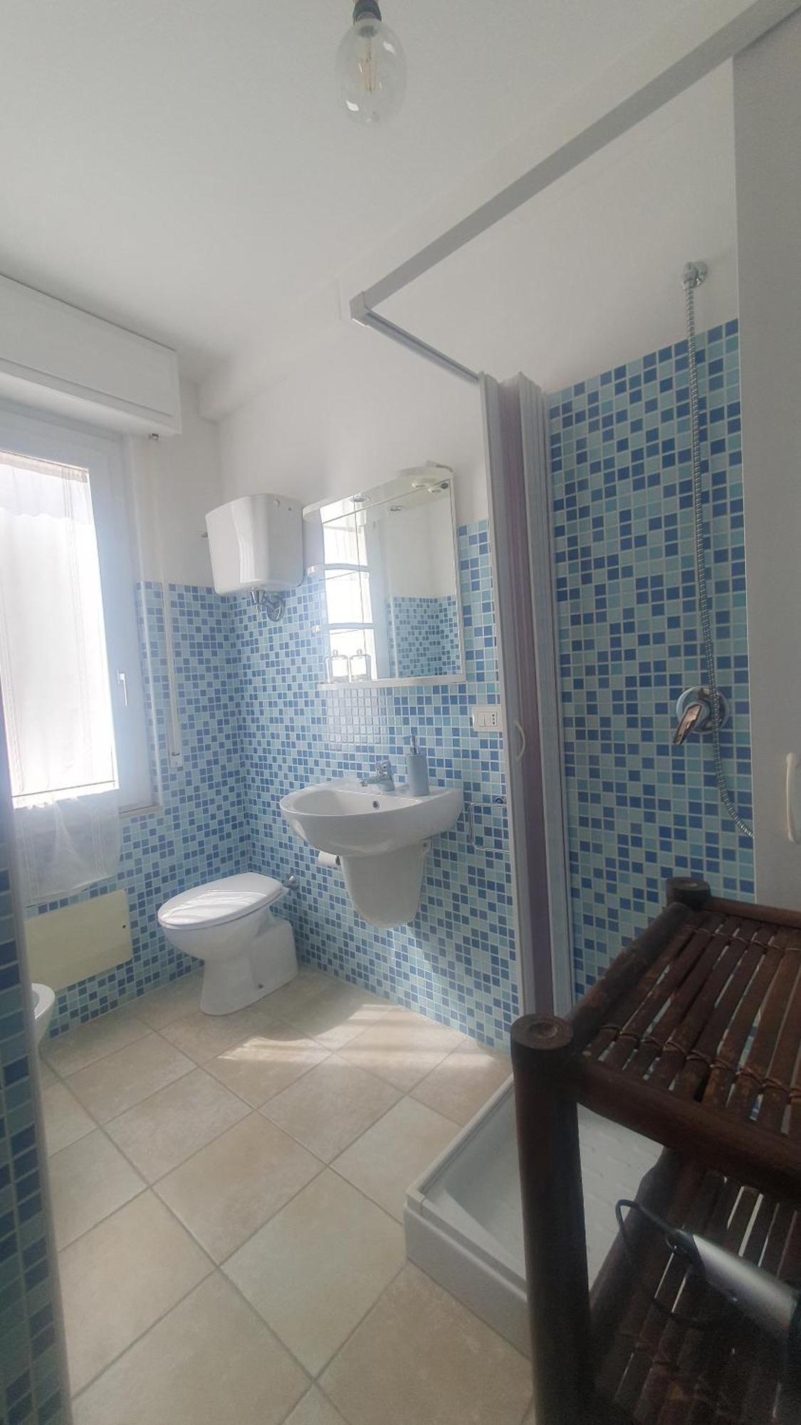 Blue Dolphin Guest House Альгеро Экстерьер фото